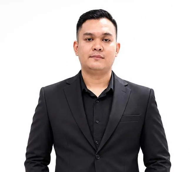 Dicky - Sales Supervisor